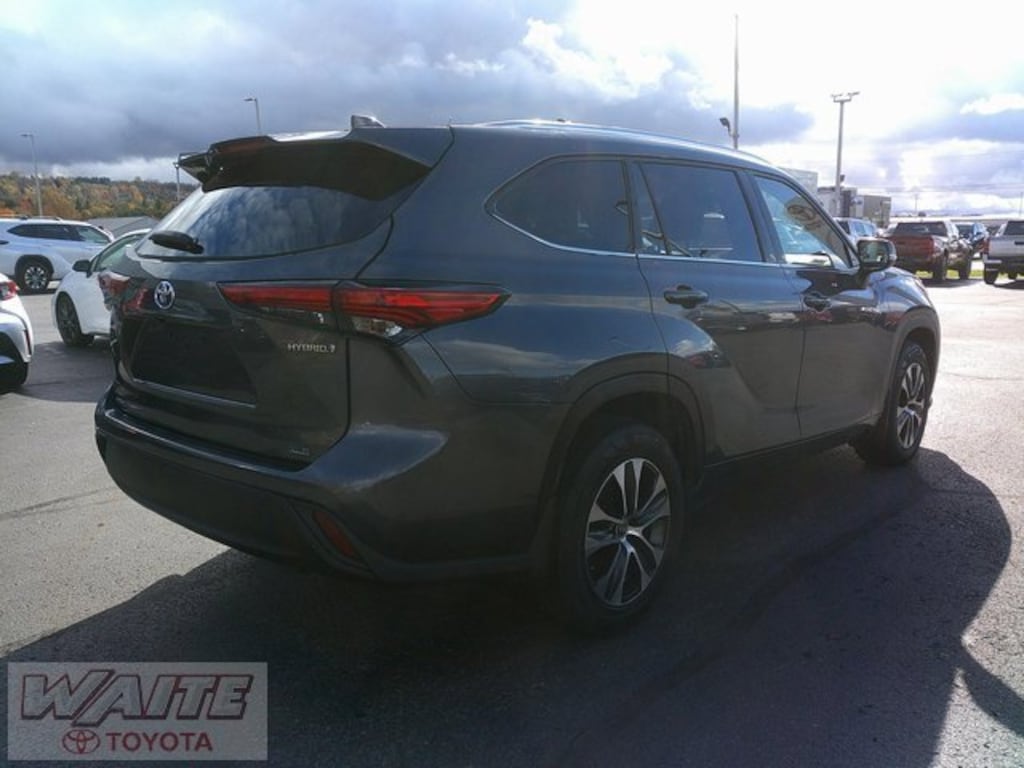 Certified 2021 Toyota Highlander Hybrid XLE SUV