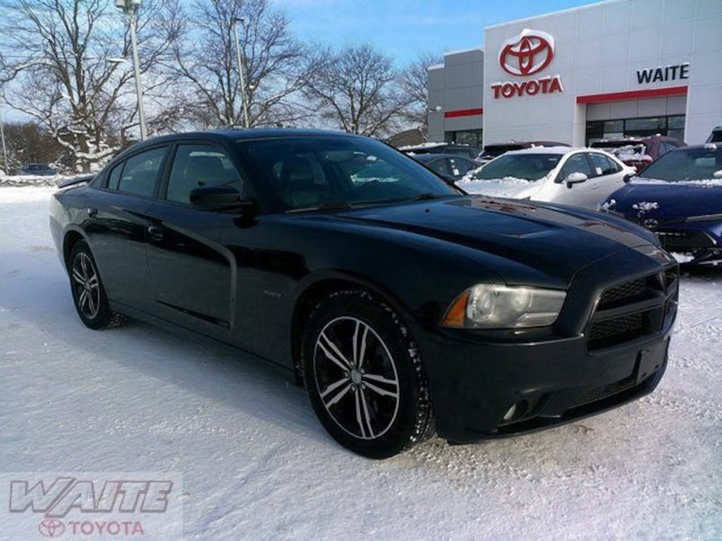 Used 2014 Dodge Charger R/T Sedan