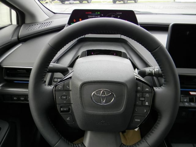 2026 Toyota Prius Plug-in Hybrid Nightshade - Photo 10