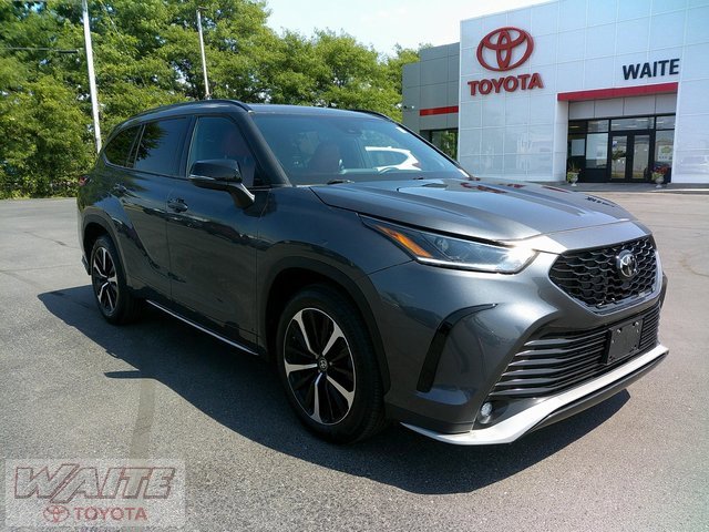 2022 Toyota Highlander XSE