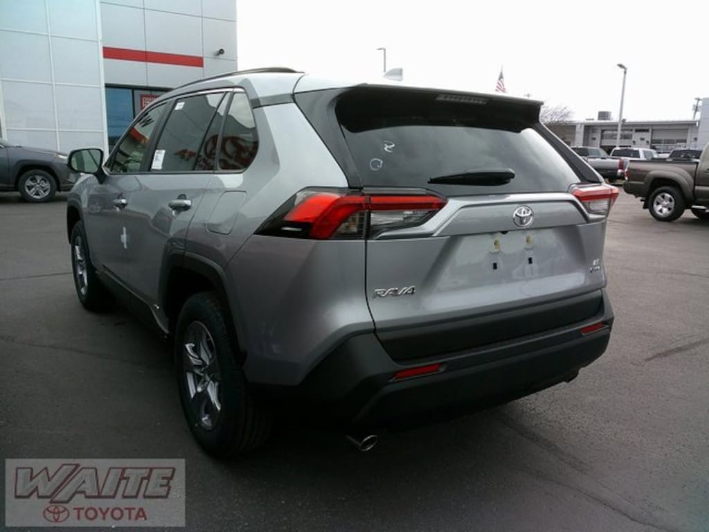 New 2025 Toyota RAV4 Hybrid LE LE AWD SUV