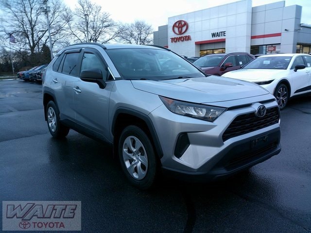 2020 Toyota RAV4 LE