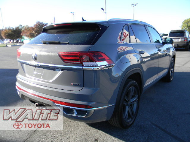 Used 2020 Volkswagen Atlas Cross Sport SE w/Tech R-Line with VIN 1V26E2CAXLC223188 for sale in Watertown, NY