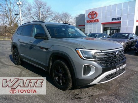 2024 Volkswagen Atlas 2.0T Peak Edition SEL SUV