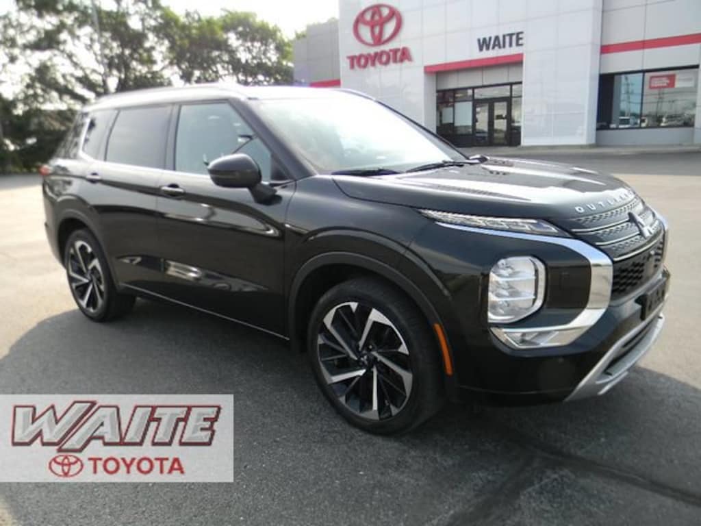 Used 2022 Mitsubishi Outlander SEL CUV