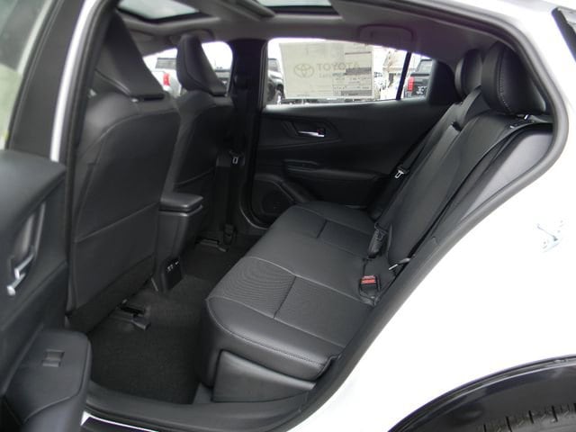 2026 Toyota Prius Plug-in Hybrid Nightshade - Photo 17