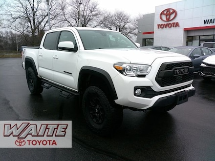 2022 Toyota Tacoma SR5 V6 Truck Double Cab