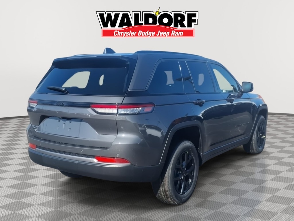 New 2026 Jeep Grand Cherokee Laredo Altitude Laredo Altitude 4x4