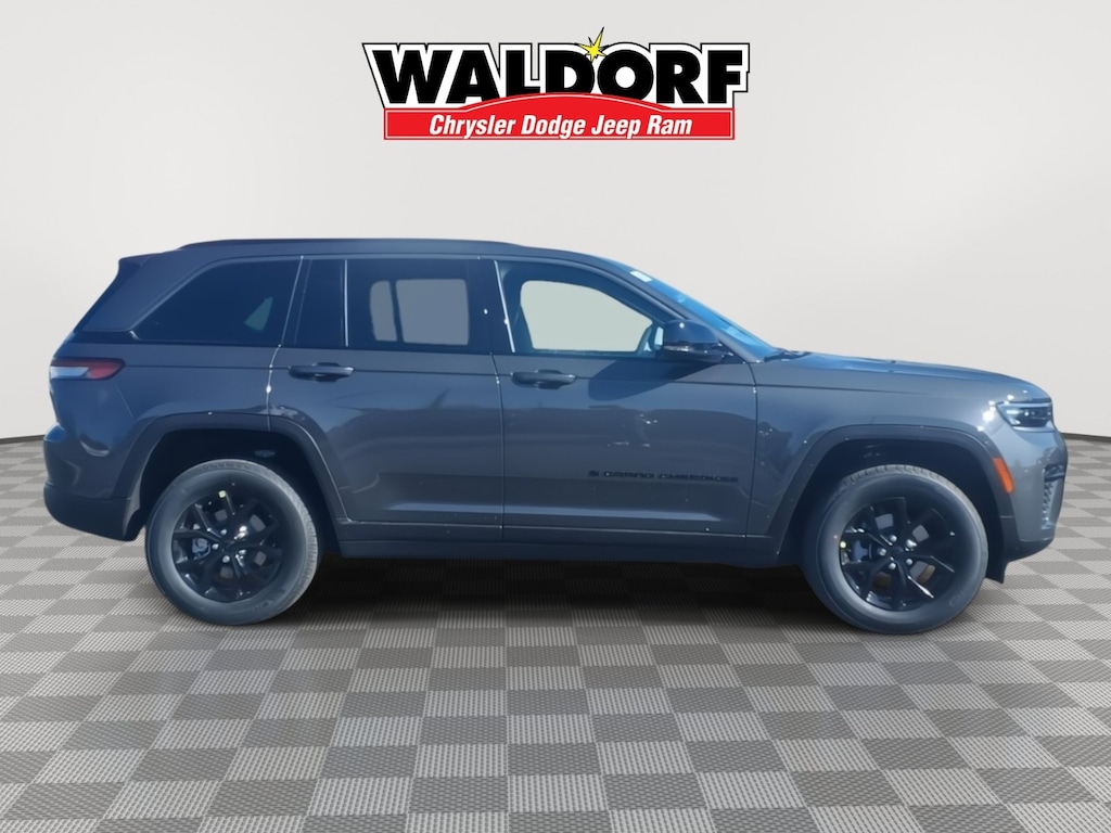 New 2026 Jeep Grand Cherokee Laredo Altitude Laredo Altitude 4x4