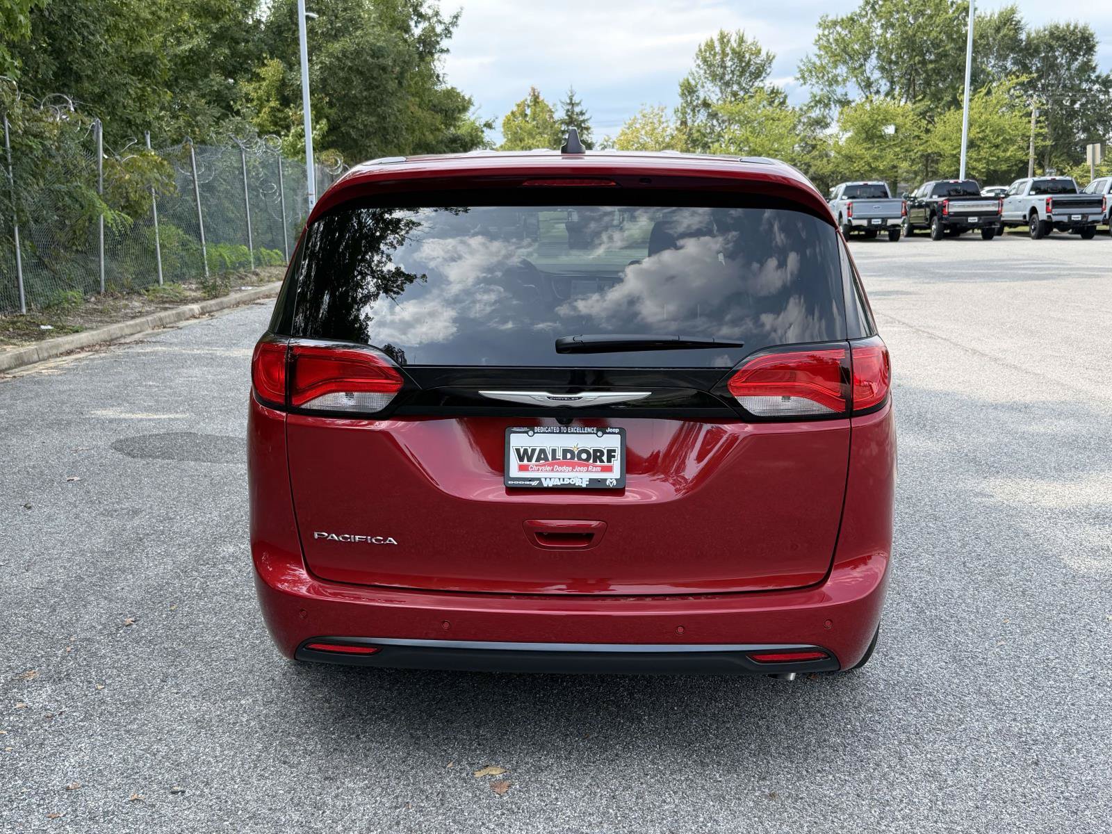 New 2027 Chrysler Pacifica LX LX FWD