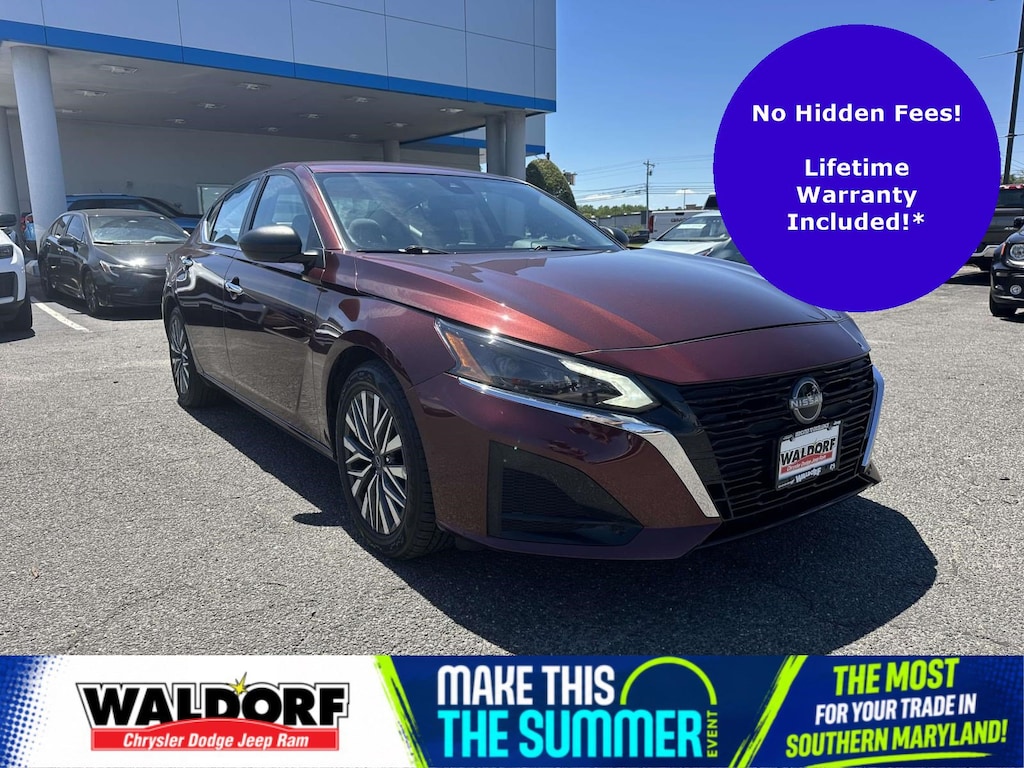 Used 2024 Nissan Altima 2.5 SV Sedan