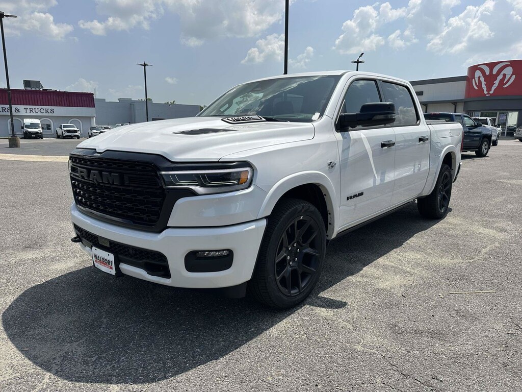New 2026 Ram 1500 Limited Limited 4x4 Crew Cab 57 Box