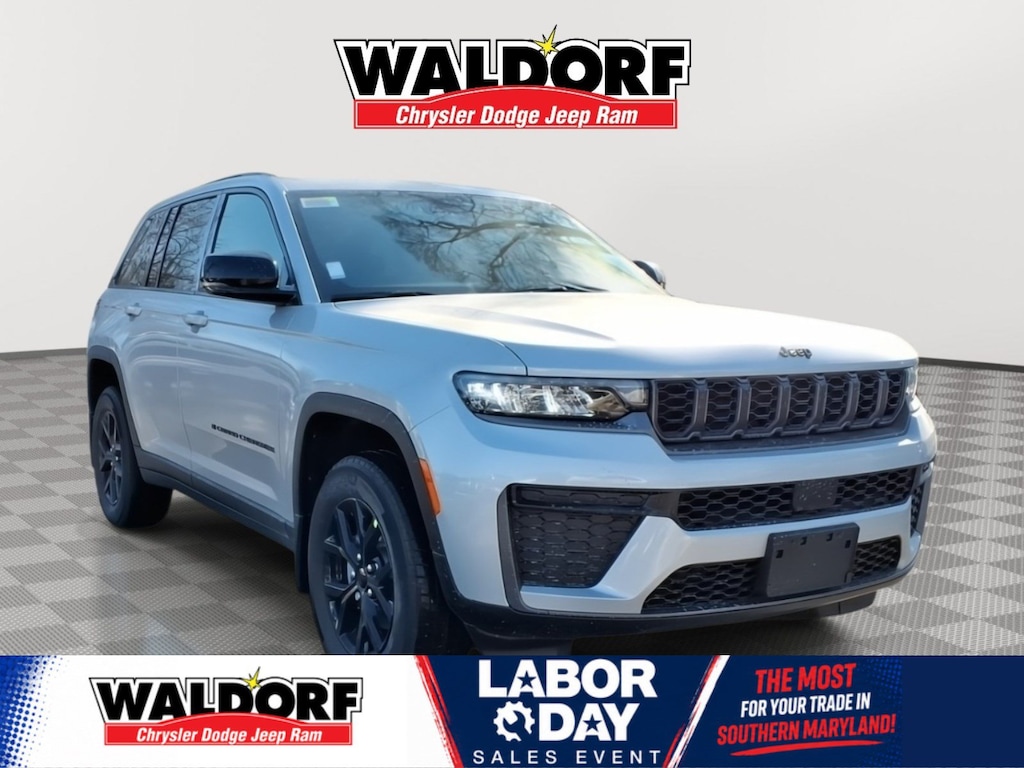 New 2026 Jeep Grand Cherokee Laredo Altitude Laredo Altitude 4x4