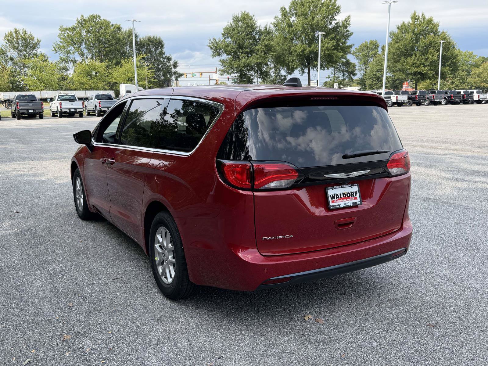 New 2027 Chrysler Pacifica LX LX FWD