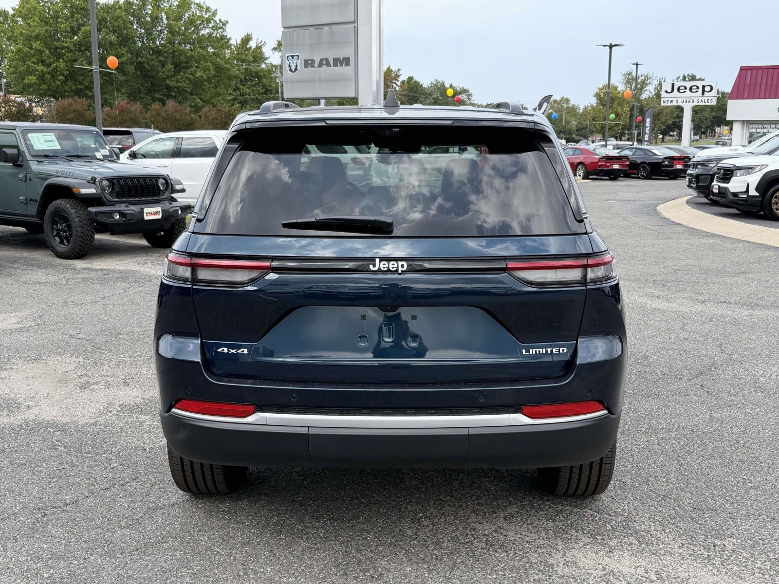 New 2027 Jeep Grand Cherokee Limited Limited 4x4