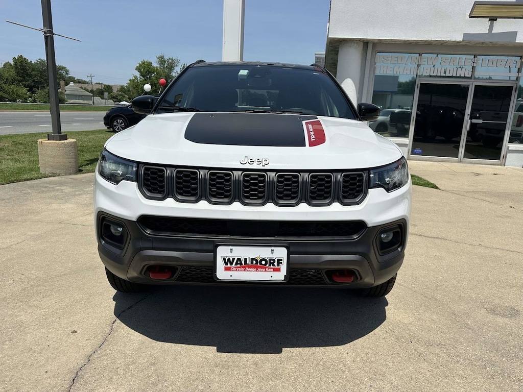 Used 2025 Jeep Compass Trailhawk Trailhawk 4x4