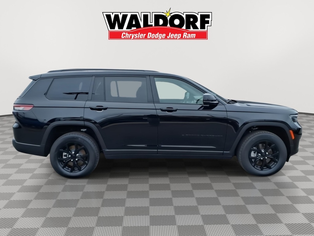 New 2026 Jeep Grand Cherokee Laredo Altitude Laredo Altitude 4x4