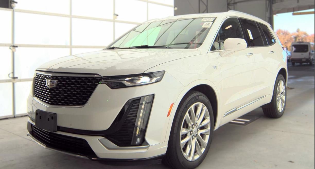  Cadillac XT6