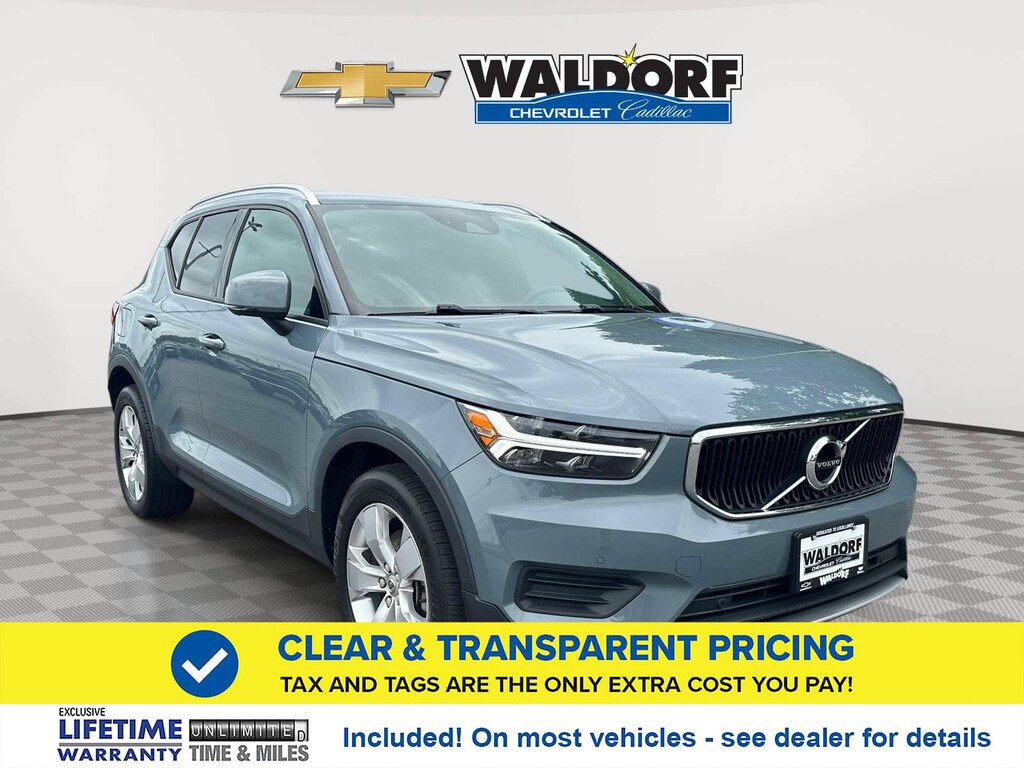 Used 2020 Volvo XC40 Momentum T4 FWD Momentum