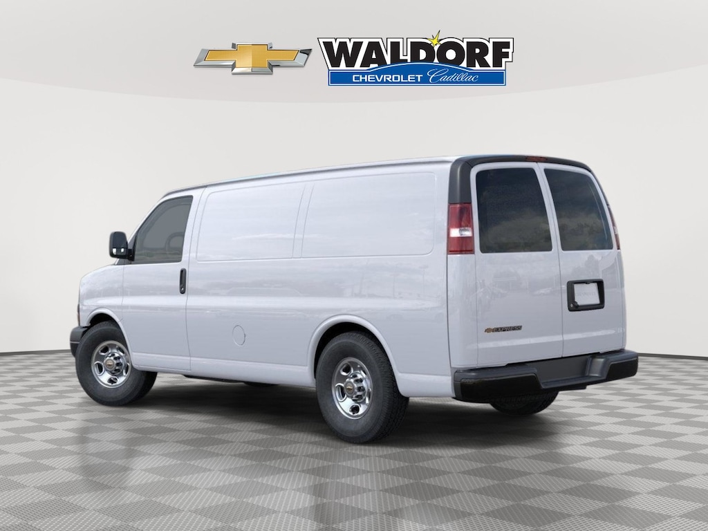 New 2026 Chevrolet Express Cargo Van RWD 2500 135