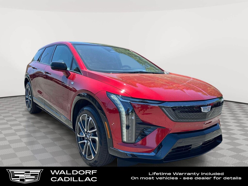 Used 2025 Cadillac OPTIQ Sport AWD Sport w/1SH