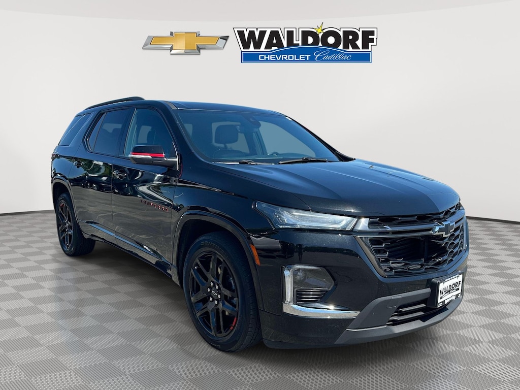 Used 2023 Chevrolet Traverse Premier AWD Premier