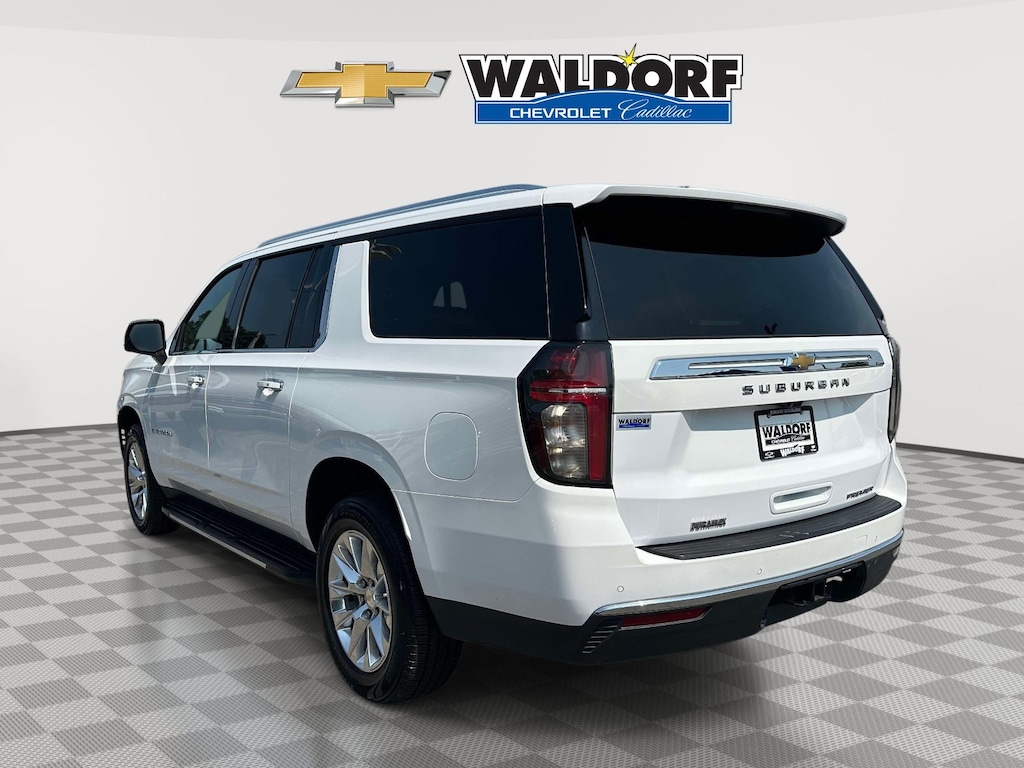 Used 2023 Chevrolet Suburban Premier 4WD Premier