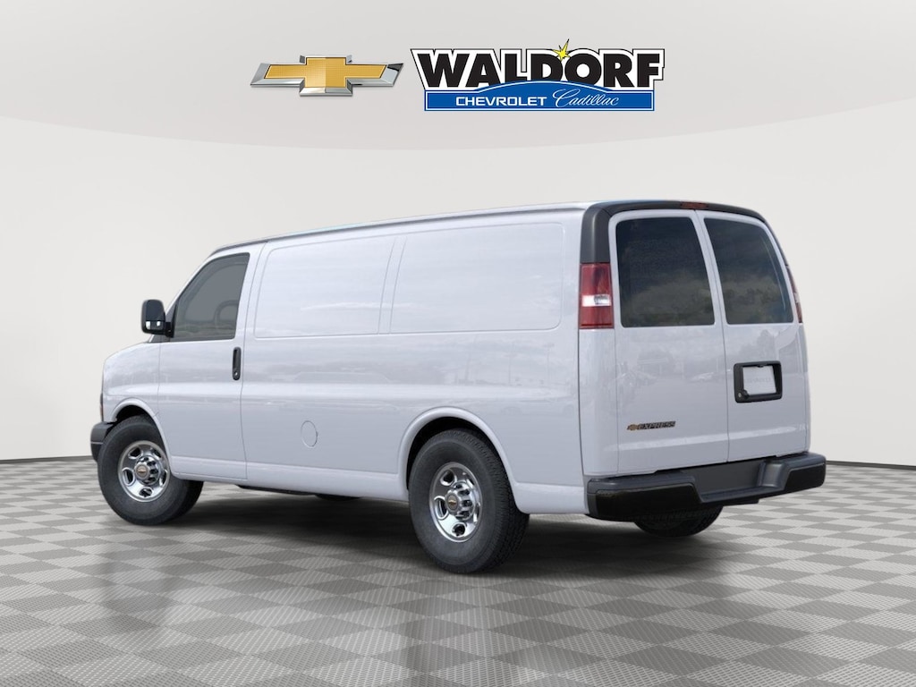 New 2026 Chevrolet Express Cargo Van RWD 2500 135