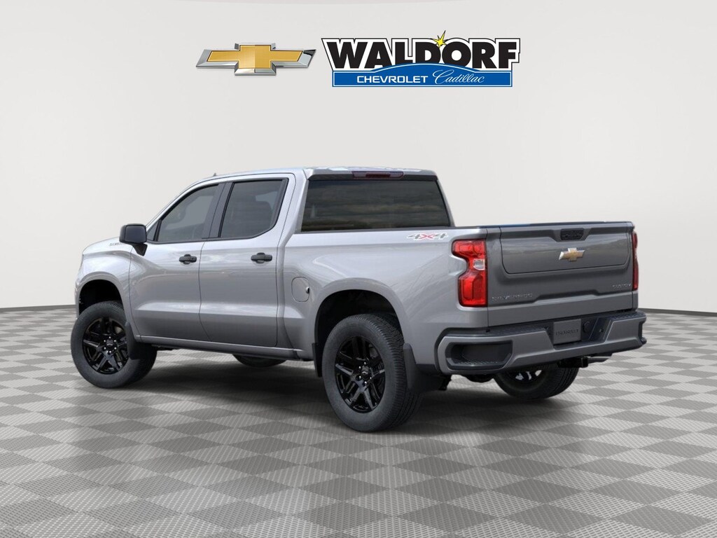 New 2026 Chevrolet Silverado 1500 Custom 4WD Crew Cab 147 Custom
