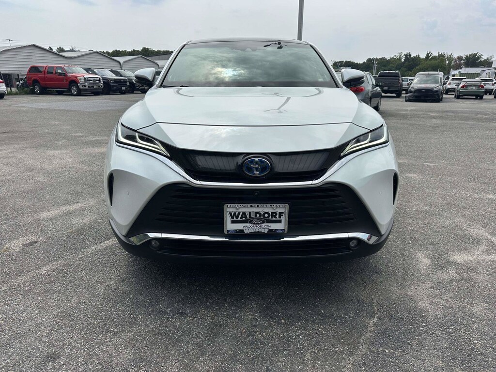 Used 2023 Toyota Venza