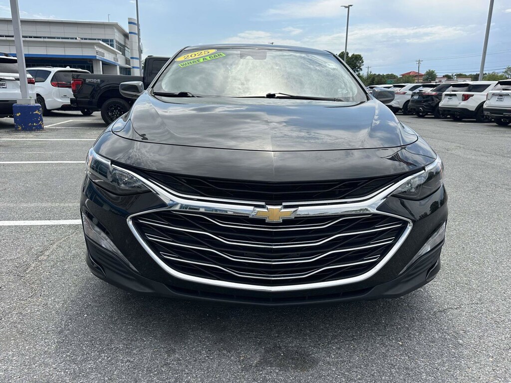 Used 2025 Chevrolet Malibu LT Sedan
