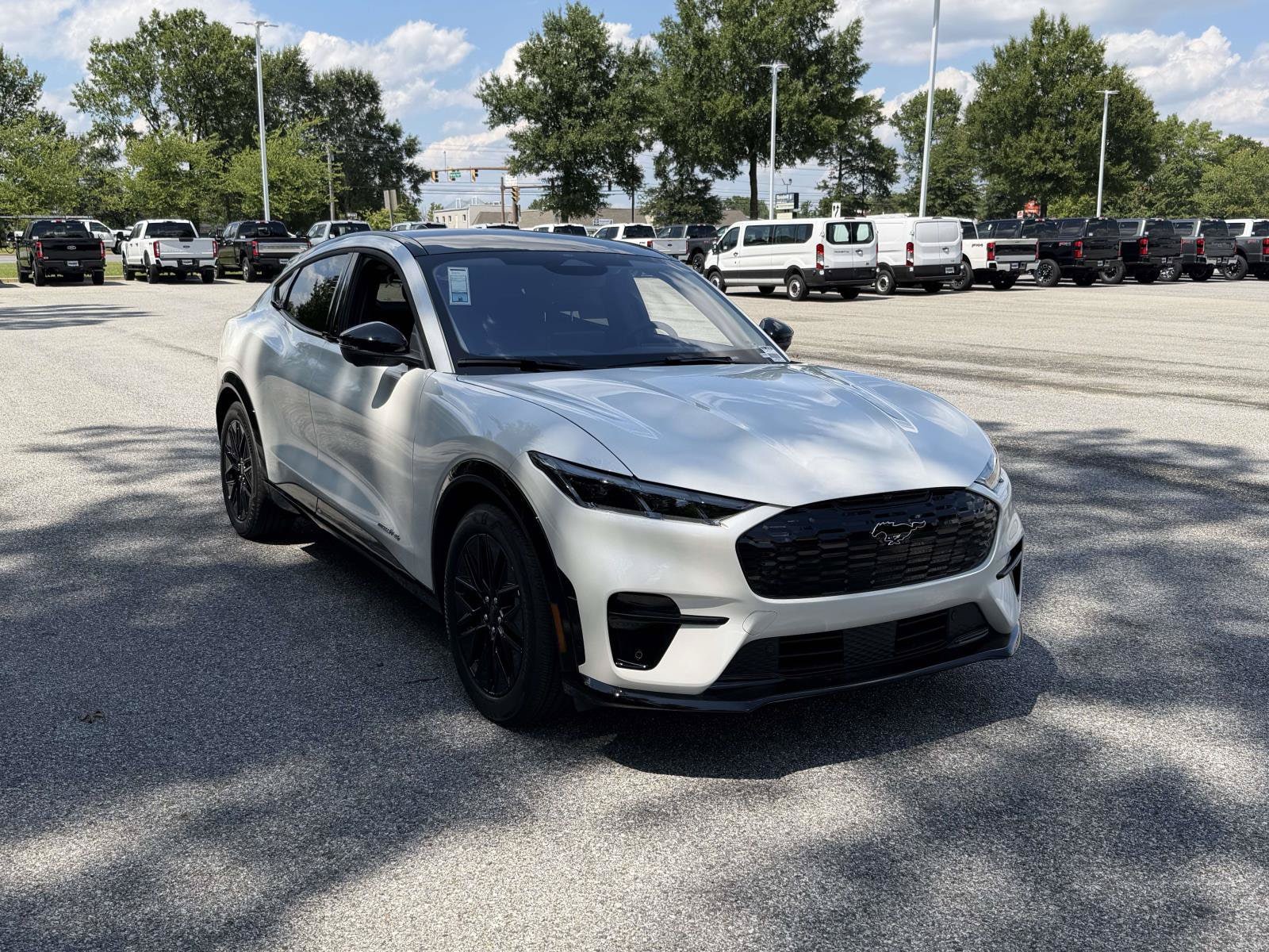 2026 Ford Mustang Mach-E Premium AWD