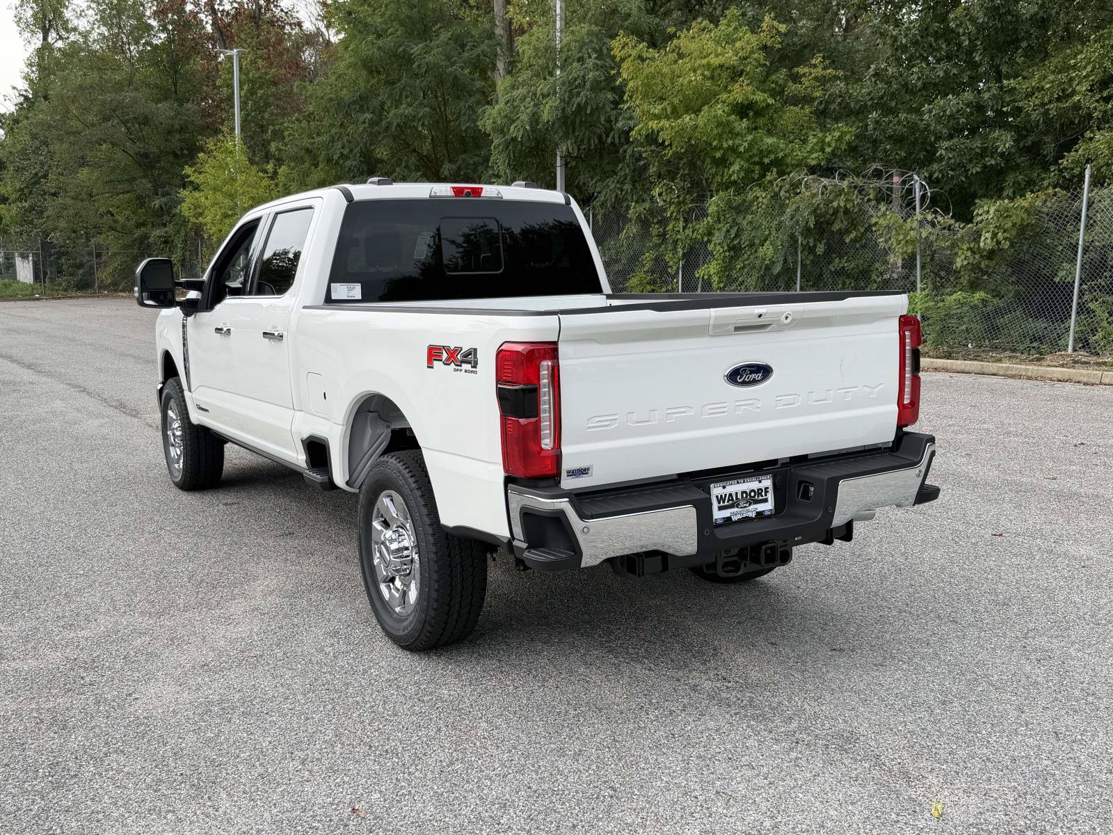 New 2026 Ford Super Duty F-350 SRW LARIAT LARIAT 4WD Crew Cab 6.75 Box