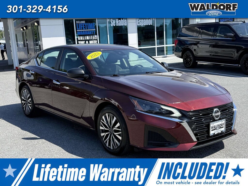 Used 2024 Nissan Altima 2.5 SV Sedan