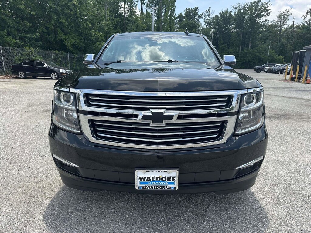 Used 2019 Chevrolet Suburban Premier 4WD 1500 Premier