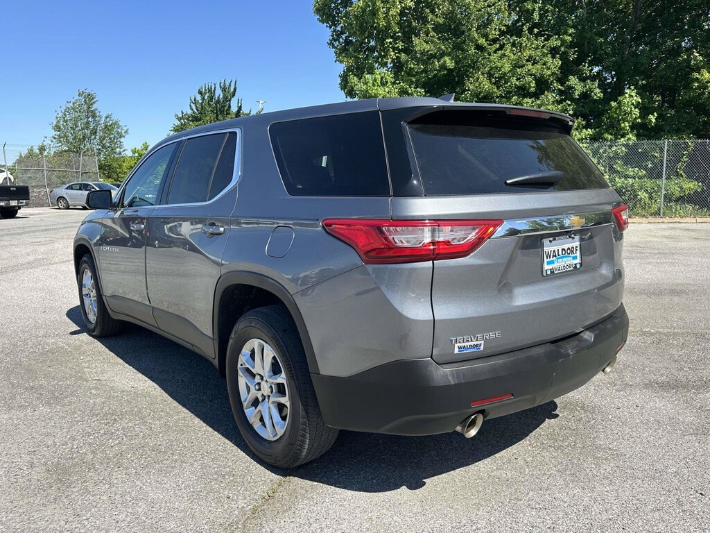 Used 2021 Chevrolet Traverse LS FWD LS w/1LS