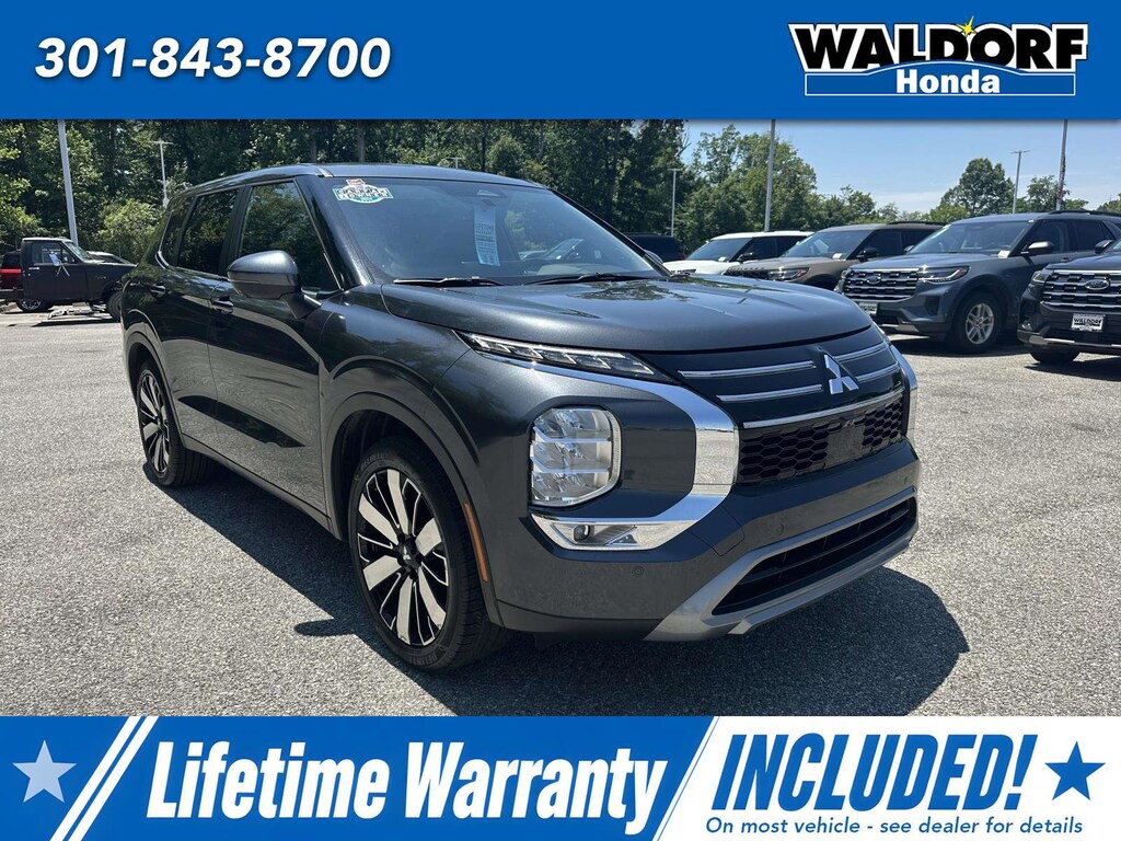 Used 2025 Mitsubishi Outlander SE SE FWD