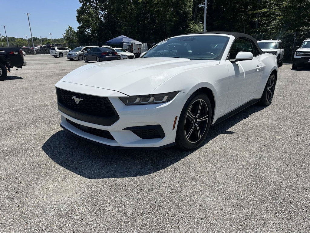 Used 2025 Ford Mustang
