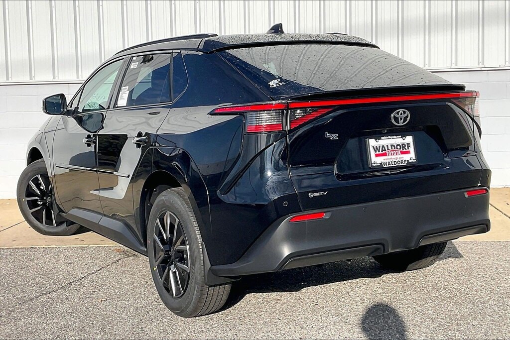 New 2026 Toyota bZ XLE XLE FWD