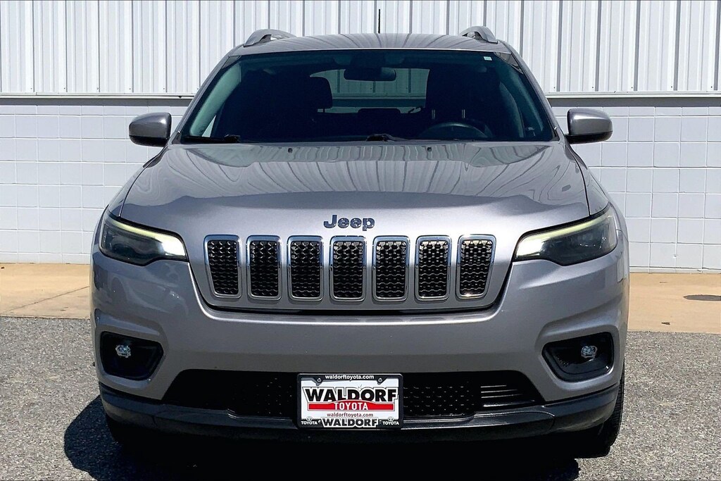 Used 2019 Jeep Cherokee Latitude Latitude FWD