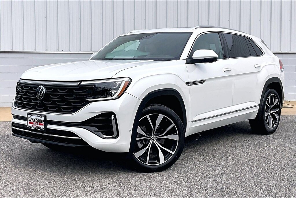 Used 2025 Volkswagen Atlas Cross Sport 2.0T SEL Premium R-Line 2.0T SEL Premium R-Line 4MOTION