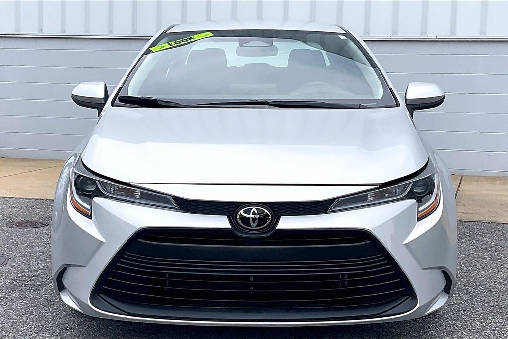 Used 2024 Toyota Corolla LE LE CVT