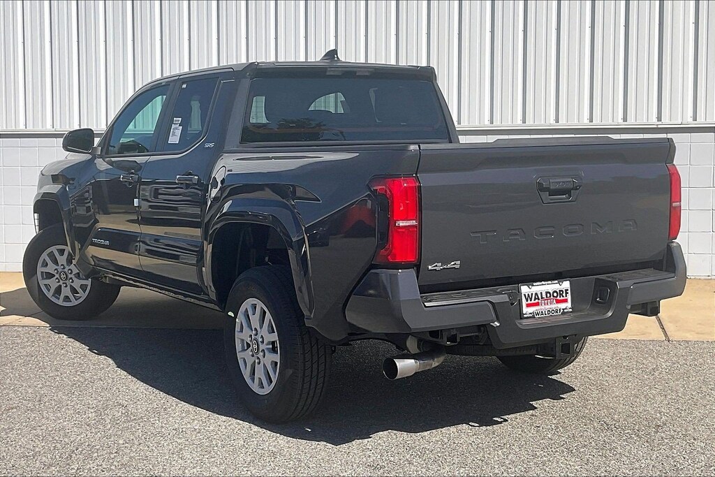 New 2026 Toyota Tacoma 4WD SR5 SR5 Double Cab 5 Bed AT