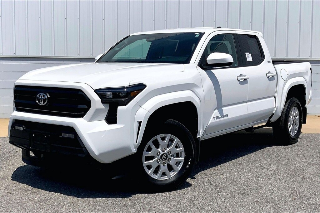 New 2026 Toyota Tacoma 4WD SR5 SR5 Double Cab 5 Bed AT