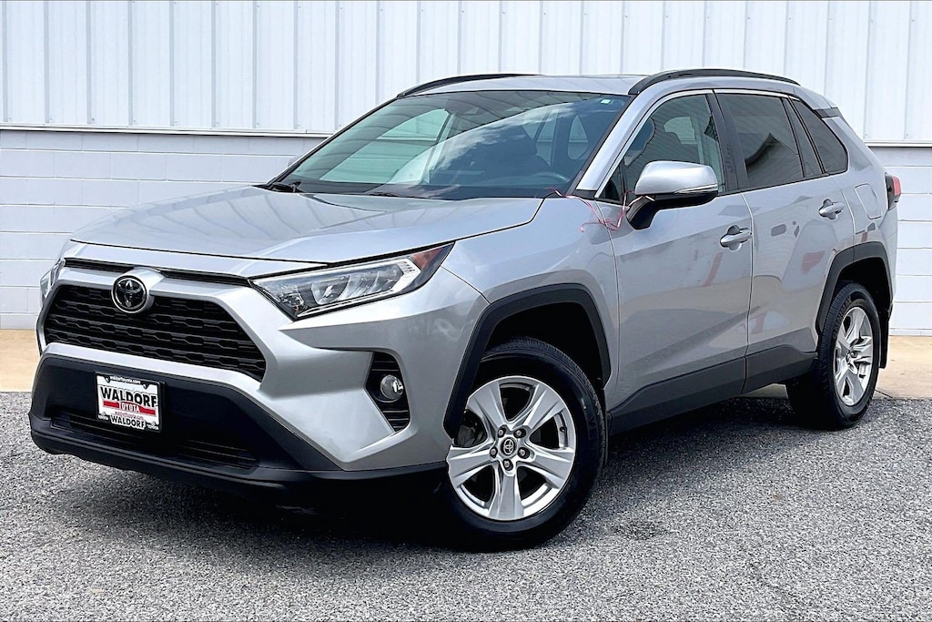Used 2020 Toyota RAV4 XLE XLE AWD