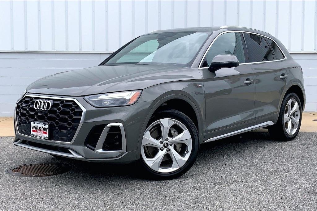 Used 2023 Audi Q5 S line Premium Plus S line Premium Plus 45 TFSI quattro