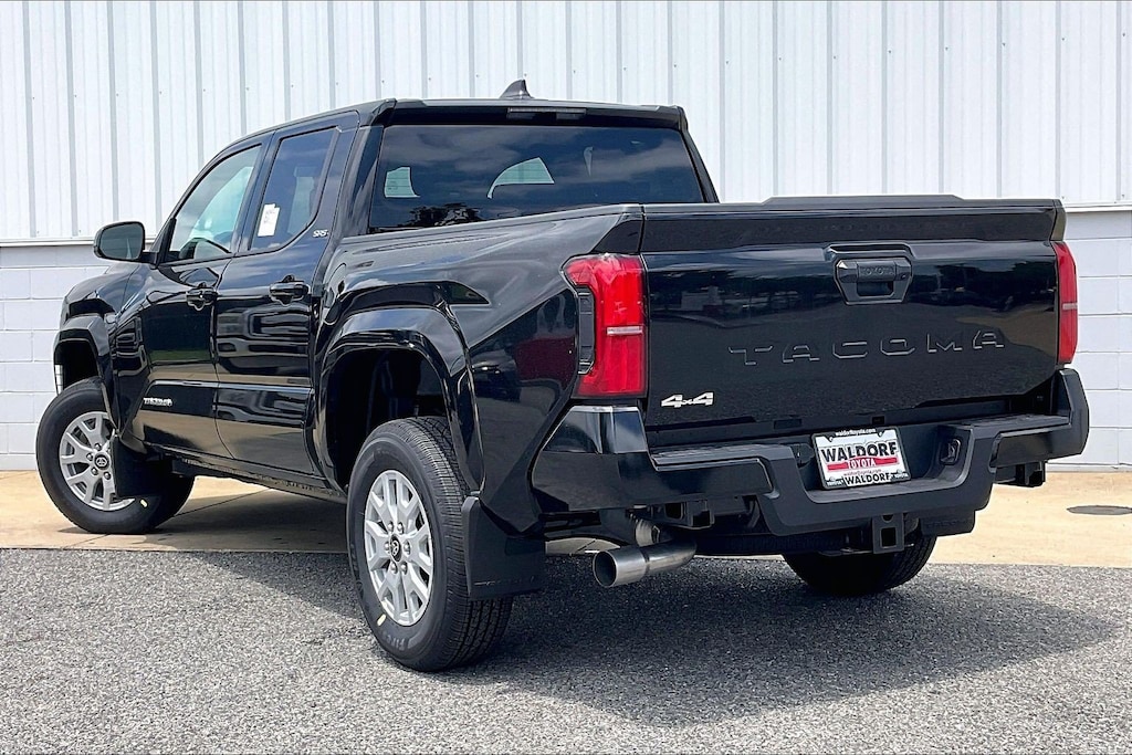 New 2026 Toyota Tacoma 4WD SR5 SR5 Double Cab 5 Bed AT