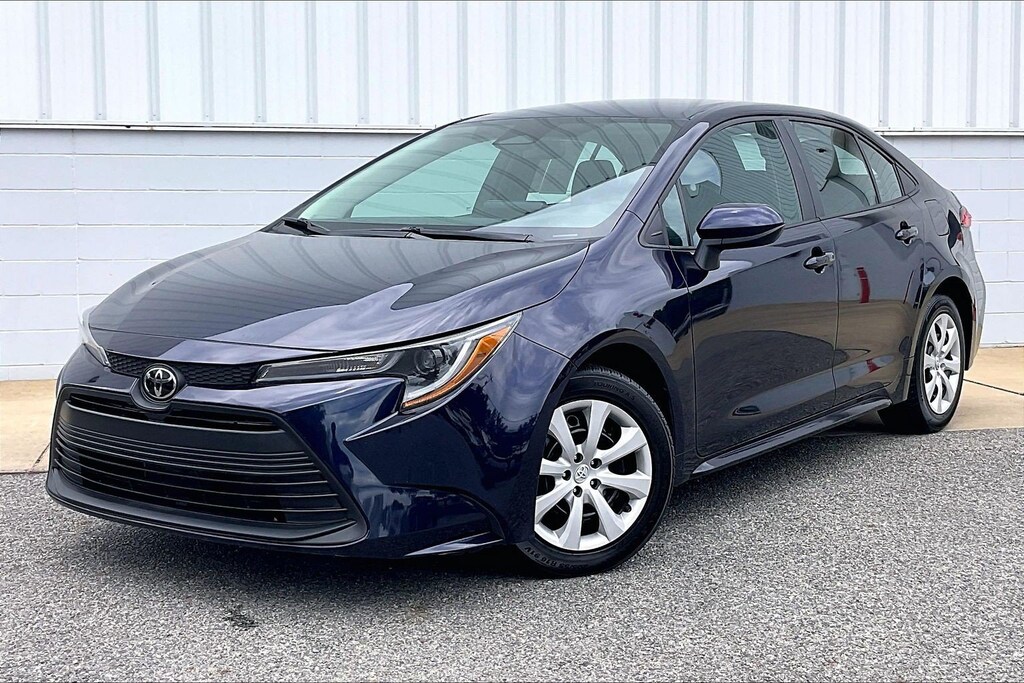 Used 2024 Toyota Corolla LE LE CVT