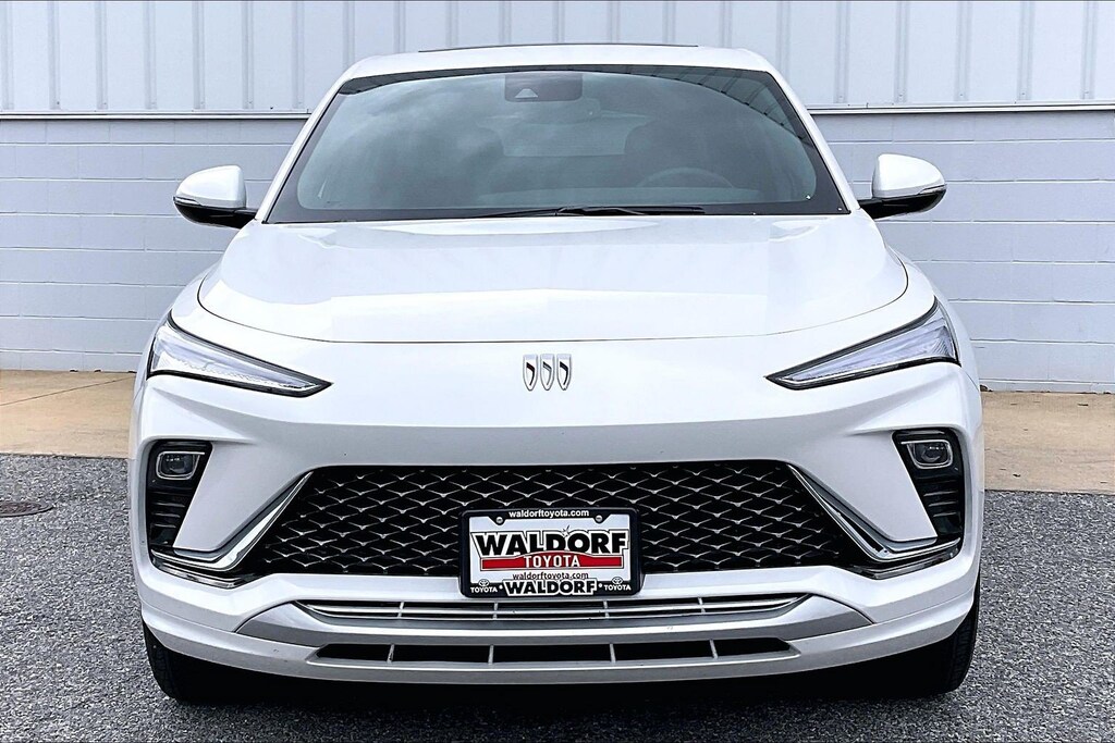 Used 2025 Buick Envista Avenir FWD Avenir