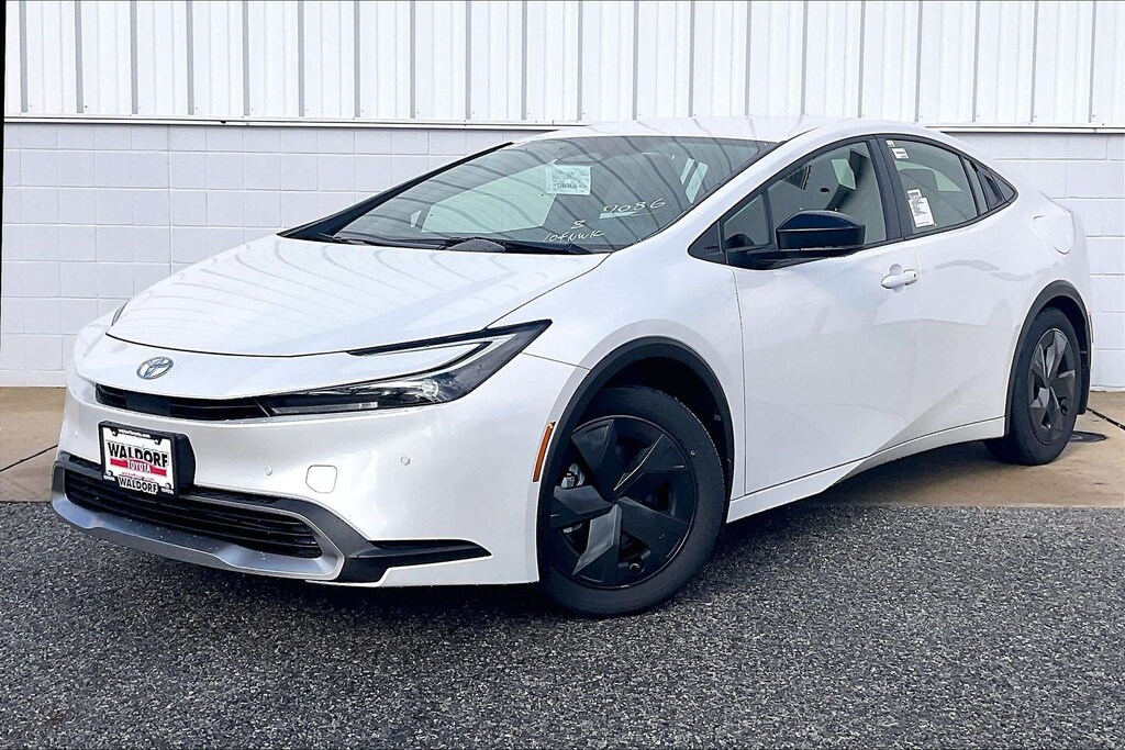 New 2026 Toyota Prius Plug-In Hybrid SE SE